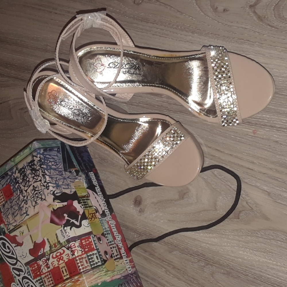 FREE with Bundle Special Occasion Platform Heels in Nude and Rhinestone 9 NIB